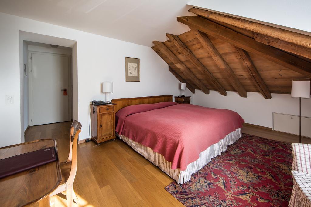 Hotel Restaurant Au Sauvage Fryburg Pokój zdjęcie